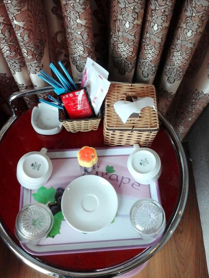 Thien Duong Hotel Hanoi Bagian luar foto